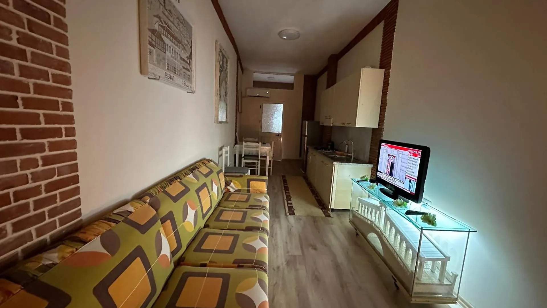 Central Art House Durres Apartment