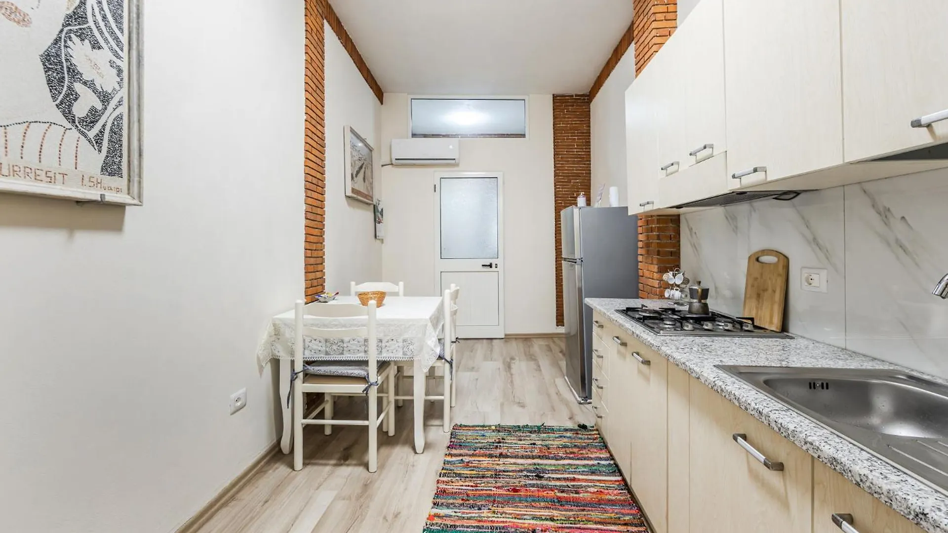 Apartment Central Art House Durres Albania
