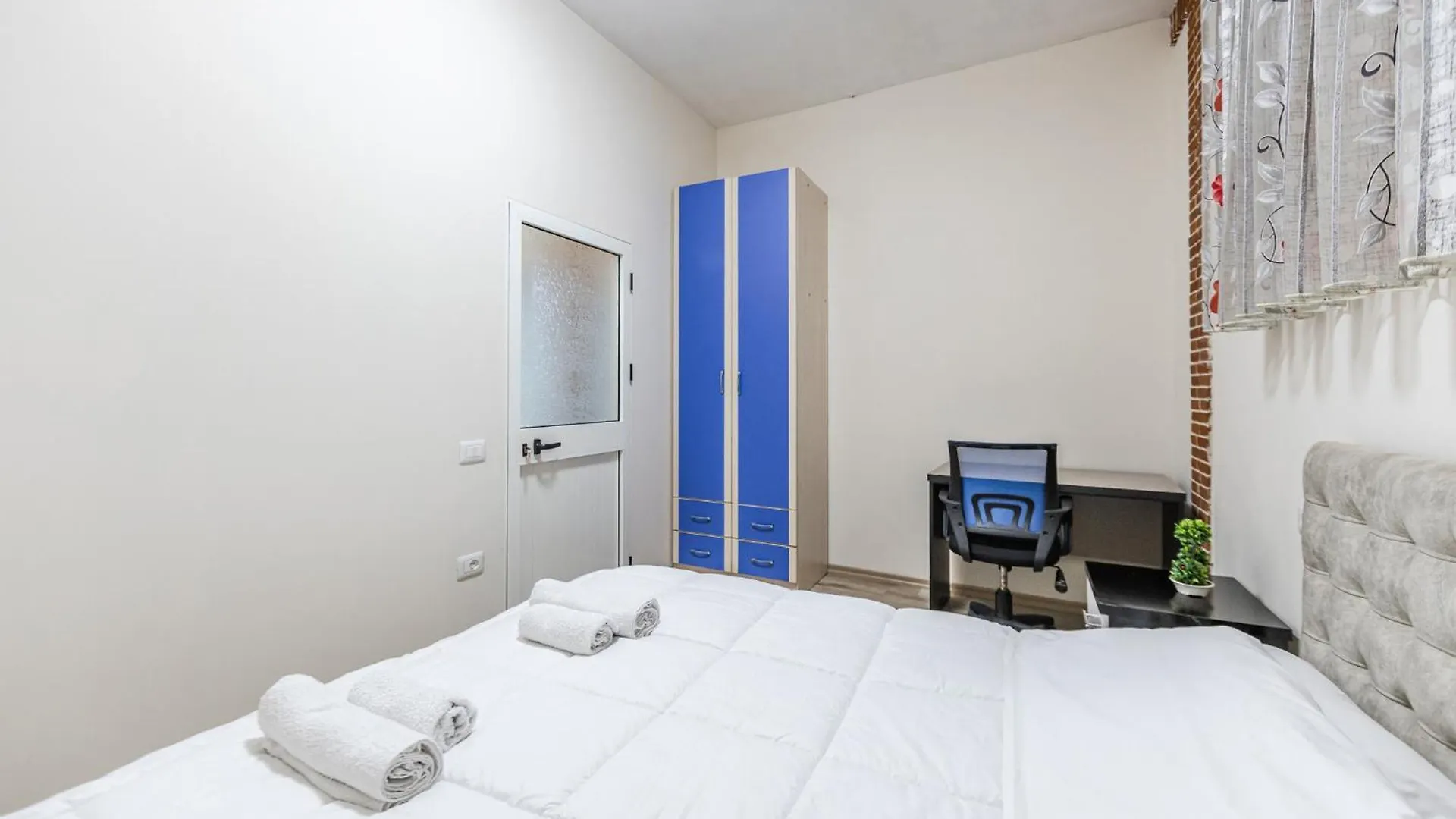 Central Art House Durrës Appartamento
